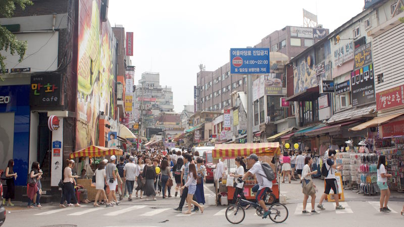Hongdae Is a Fun Place